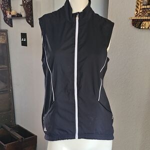Clima Proof Adidas Women's Black Sleeveless Golf Vest Vented Back & Pockets S